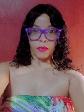 (NEW)! Cute! Stylish! Purple Clear Lenses Glasses!